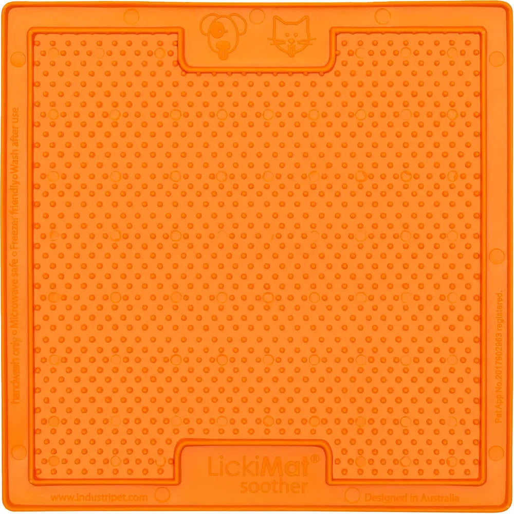 LickiMat Soother - Orange